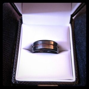 Men wedding band